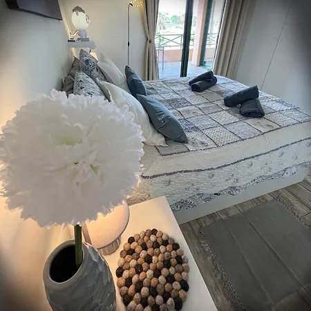 Paz Ocean View, 2 Air Conditioners, Wifi, Heated Pool Apartman